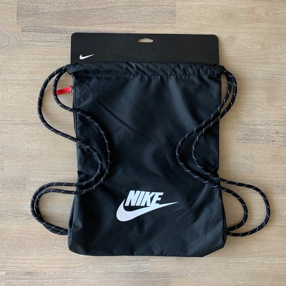 shoe bag nike price